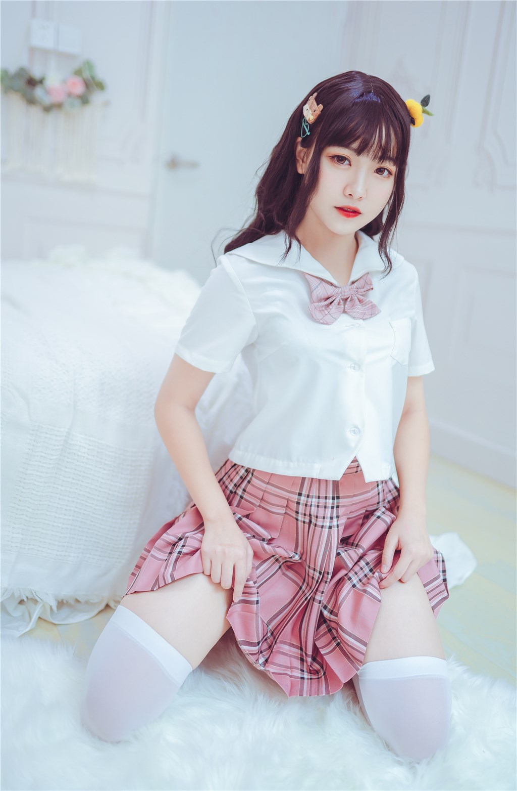 黑料网震撼:知名女艺人自曝孤立经历,曾被剧组排挤,zq黑料